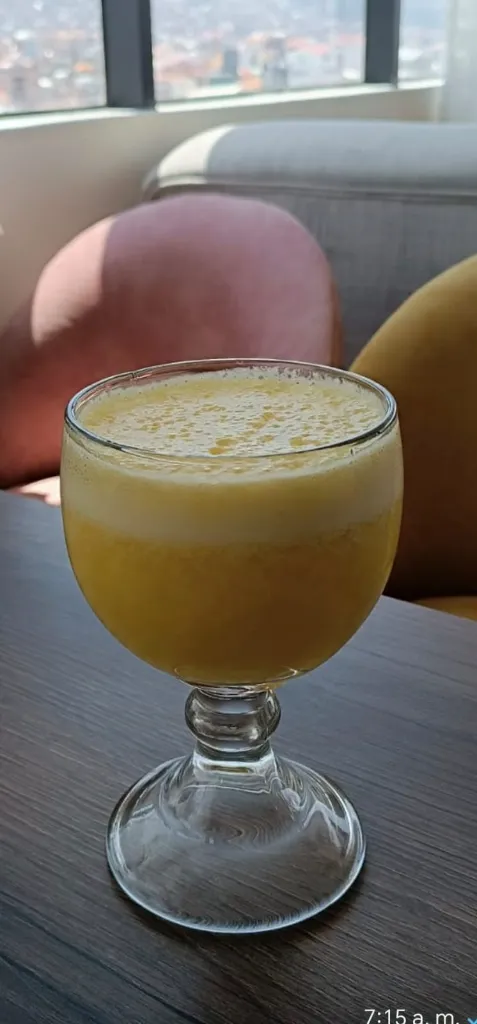 jugo-pinia.webp