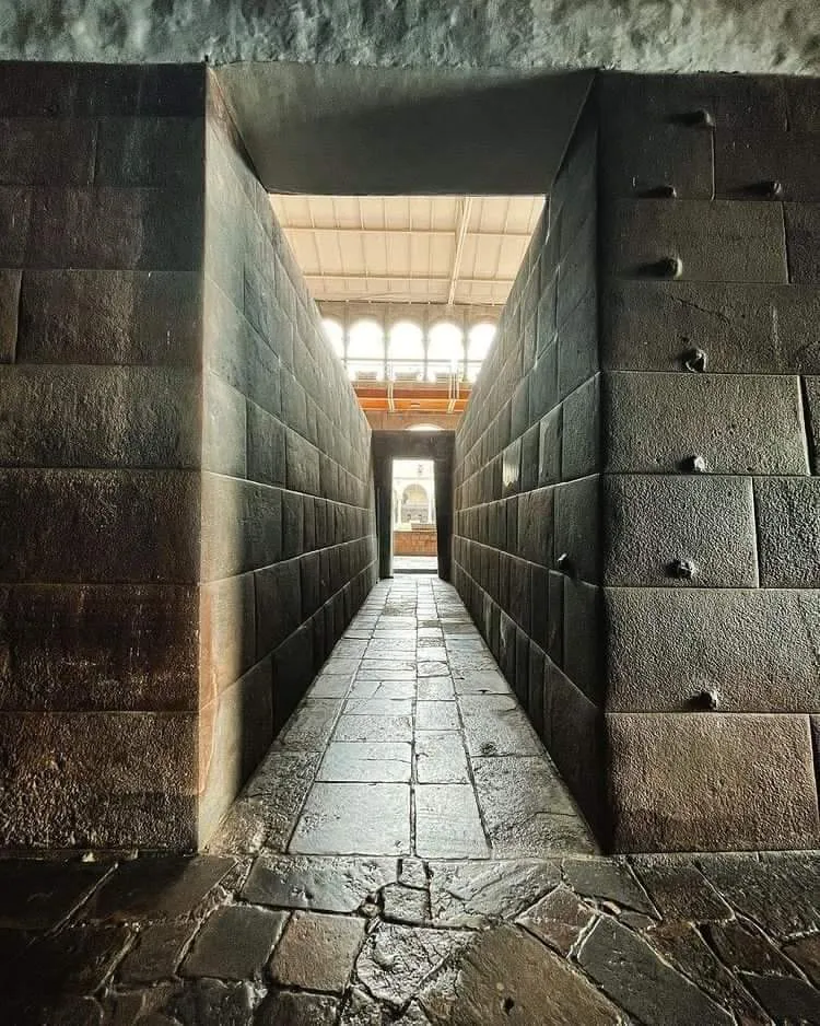 walking-city-tour-cusco4.webp