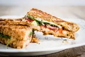 Sandwich Caprese